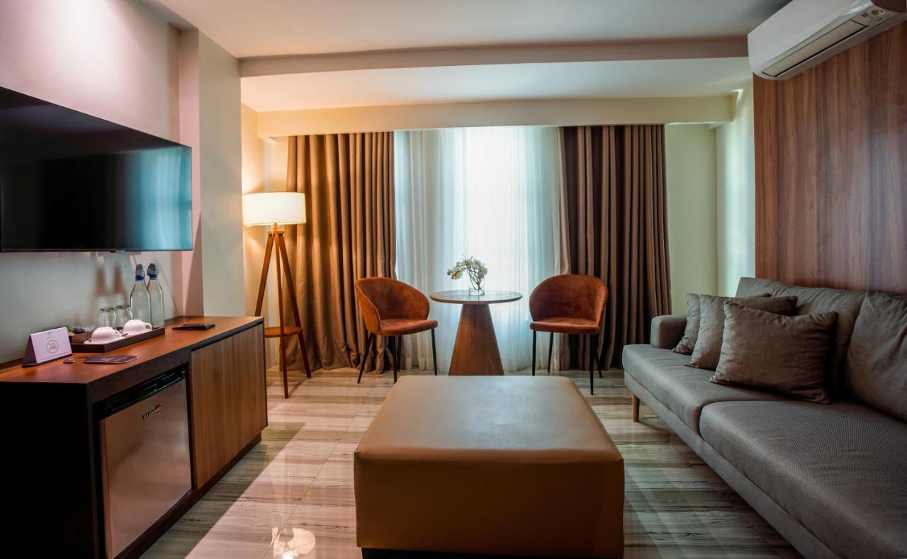 Hotel Areca เลกัซปี ภายนอก รูปภาพ