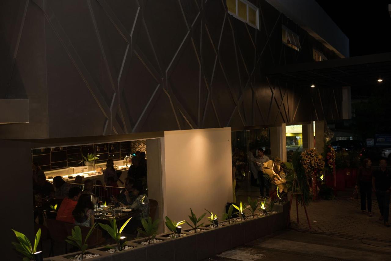Hotel Areca เลกัซปี ภายนอก รูปภาพ