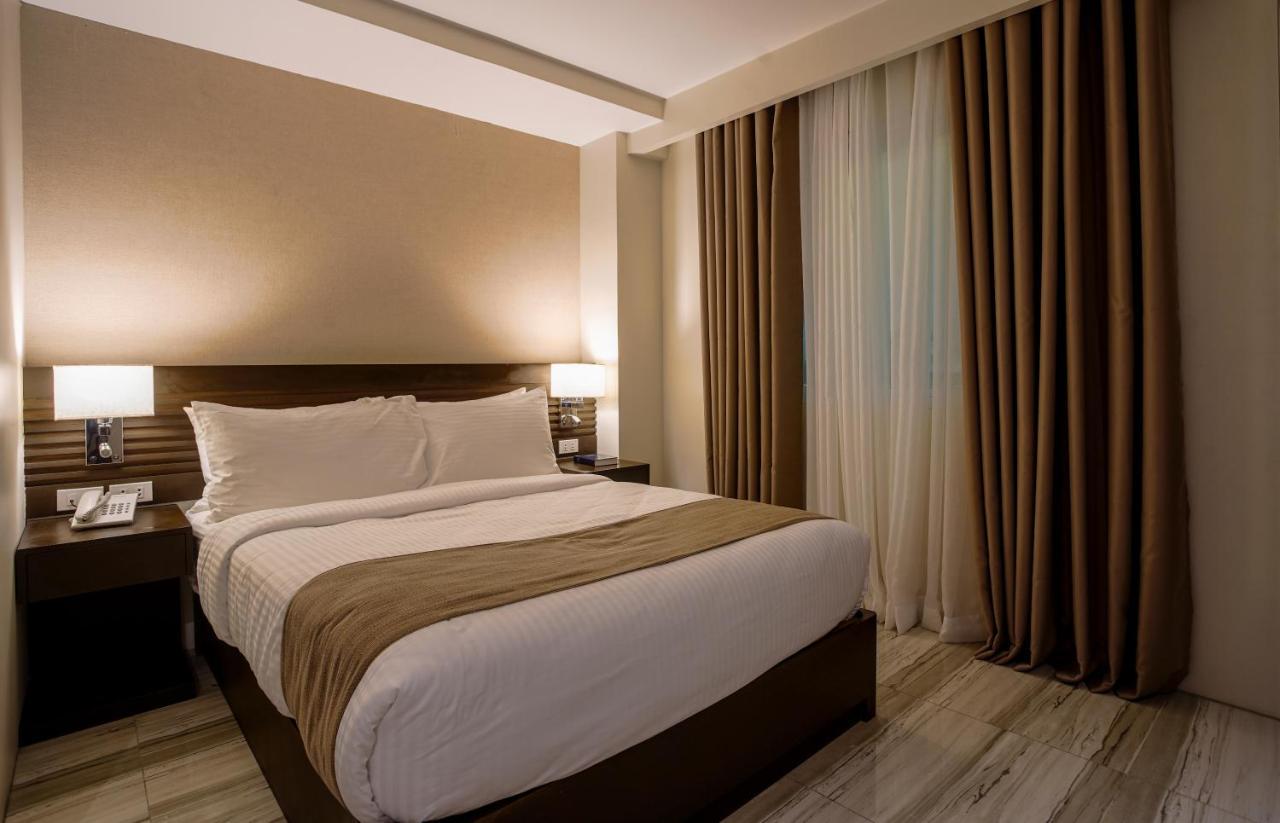 Hotel Areca เลกัซปี ภายนอก รูปภาพ