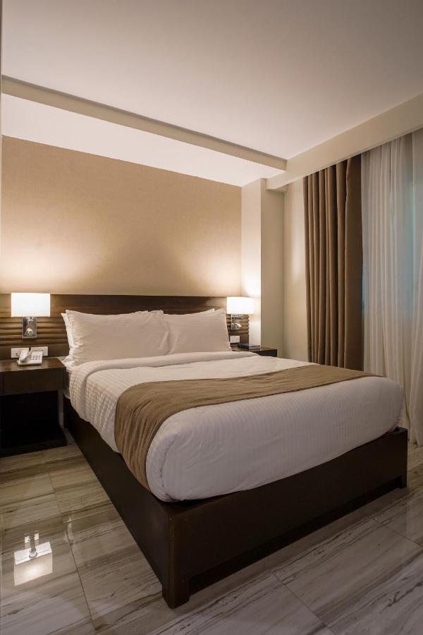 Hotel Areca เลกัซปี ภายนอก รูปภาพ